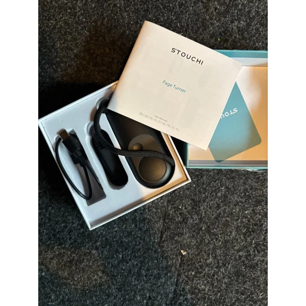Stouchi Wireless Page Turner With Bluetooth For Tablets & E-Readers